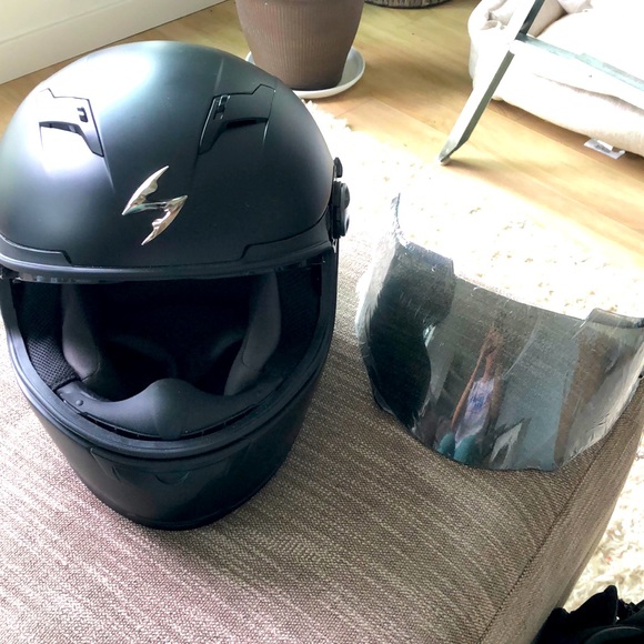 Scorpion Other - Scorpion EXO-500 full face riding helmet SMALL matte black with new smoke shield
